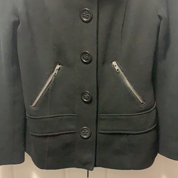 Le Chateau Jacket - Picture 5 of 9